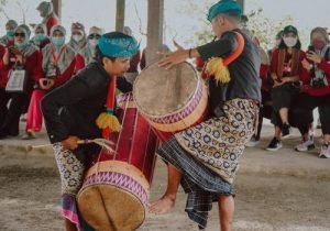 serunya nonton gendang beleq lombok